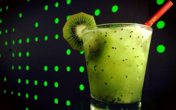  Caipirinha de kiwi