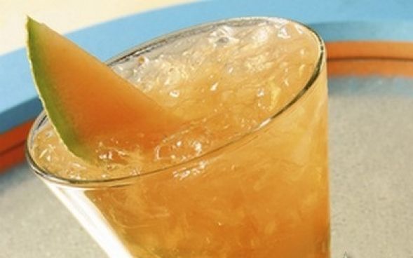  Caipiroska de pêssego