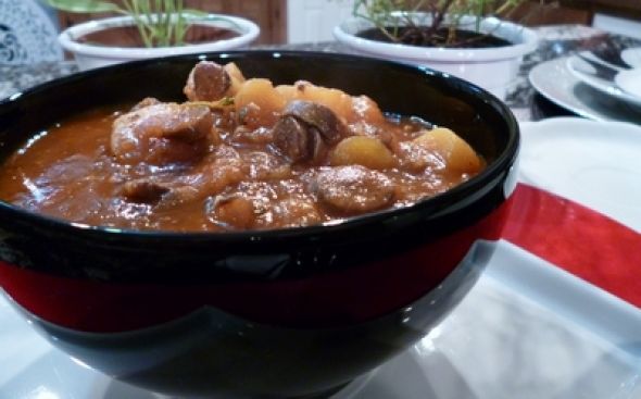  Coração de galinha ensopado com batatas