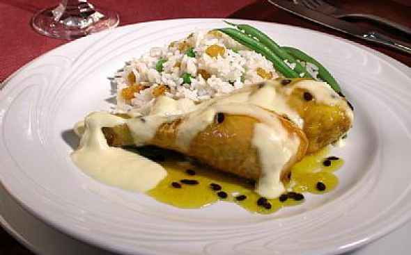  Frango ao molho de maracujá com pêras