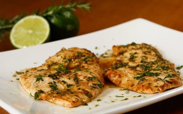  Frango marinado com ervas