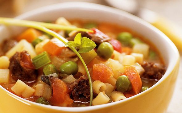  Sopa de macarrão