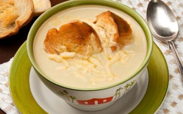 Sopa de queijo parmesão