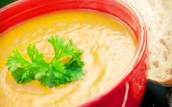  Sopa fit de frango com batata doce