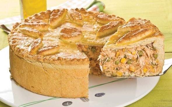  Torta de frango com queijo