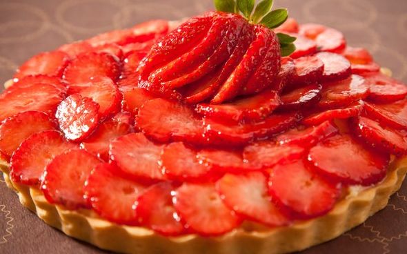  Torta de morango com iogurte