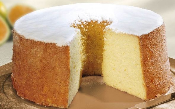Bolo chiffon de laranja