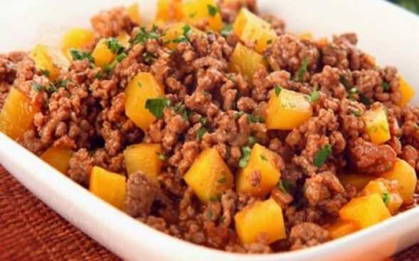 Carne Moída com Batatas Rapidinha 