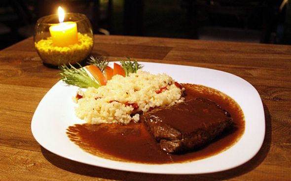 Filé-Mignon com Arroz à Piamontese