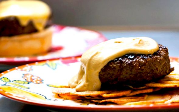 Hambúrguer com Galete de Batata