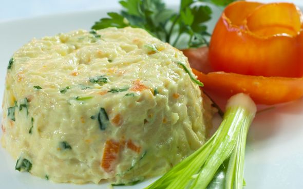 Maionese de atum com tomate marinado