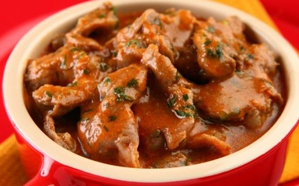 Moela de frango refogada