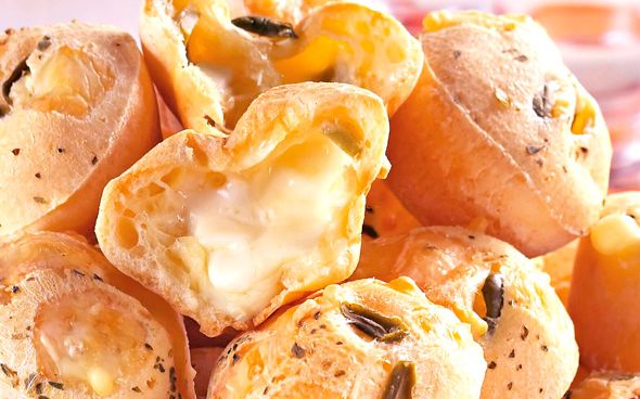 Pão de Queijo Recheado