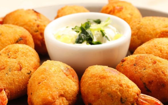 Risole de camarão