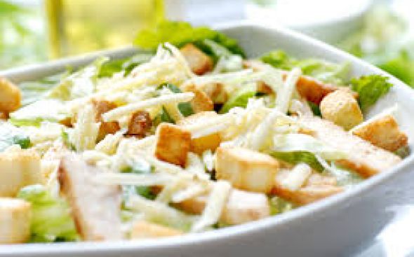 Salada Caesar