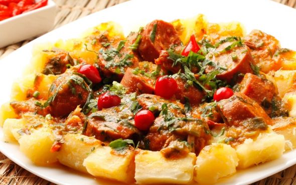 Salada de mandioca