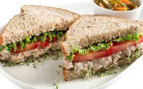 Sanduíche de atum diferente