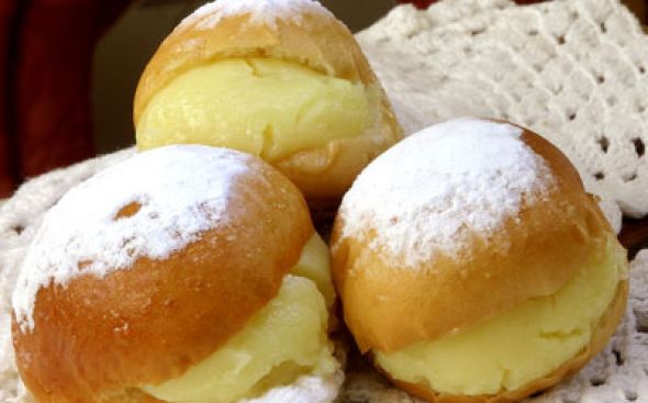 Sonho de creme 