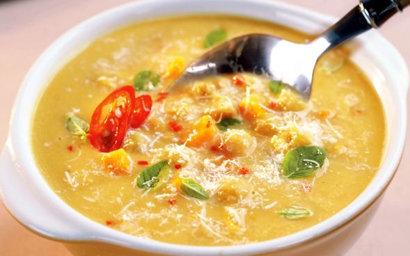 Sopa de feijão, grão de bico e lentilha