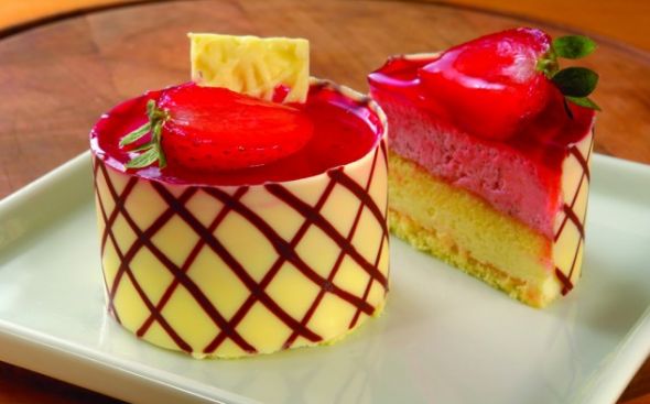 Torta mousse de morango