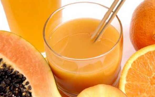 Vitamina de mamão com laranja